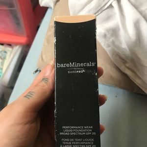 Bare minerals bare pro foundation